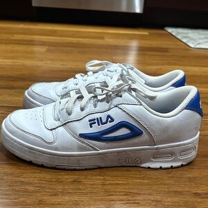 Fila Men Sneakers in White and Blue